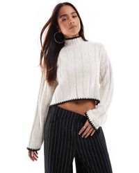 ONLY - Contrast Trim Knitted Cropped Jumper - Lyst