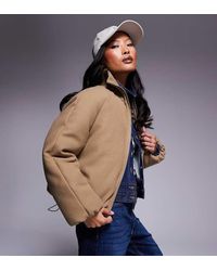 ASOS - Chaqueta Acolchada Beis De Corte Depurado Con Solapas De Punto De Asos Design Petite-Verde - Lyst