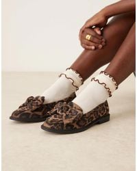 ASOS - Wide fit – memphis – flache schuhe mit schleifendetail und leopardenmuster, weite passform - Lyst