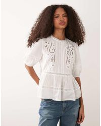 Jdy - Blusa A Maniche Corte Bianca Con Dettagli - Lyst