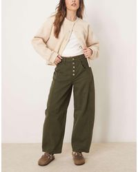 ASOS - Vaqueros Capri Verdes De Pernera Barrel Con Bragueta Con Botones De - Lyst