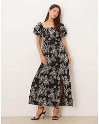 Lovedrobe - Embroidered Short Sleeve Square Neck Midaxi Dress - Lyst