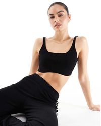 agon® - Scoop Neck Crop Top - Lyst