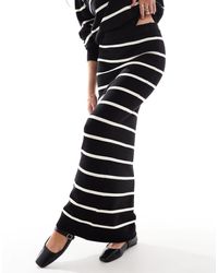 Y.A.S - Jupe longue d'ensemble en maille à rayures - et crème - Lyst