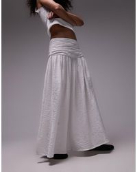 TOPSHOP - Falda larga blanca con cintura fruncida y bajo - Lyst