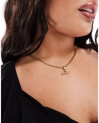 ASOS - Asos Design Curve Waterproof Stainless Steel Necklace With Figaro Chain And Tbar Design - Lyst