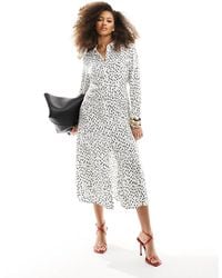 Vila - Robe chemise longue à pois - blanc - Lyst