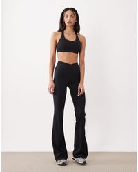 Tala - Skinluxe - legging évasé à taille haute - Lyst