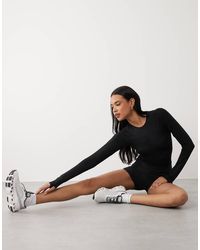 4505 - Lightweight Active Ruched Front Long Sleeve Running Top - Lyst