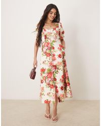 Hope & Ivy - Robe mi-longue à imprimé fleuri avec dos ouvert et encolure carrée - blanc/ - Lyst