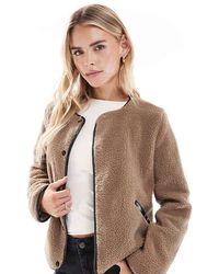 Vero Moda - Lightweight Contrast Teddy Jacket - Lyst