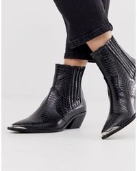 stradivarius cowboy boots