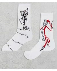 ASOS - Pack De 2 Pares De Calcetines Blancos Con Estampado Gráfico De "Pesadilla Antes De Navidad" De Disney De - Lyst