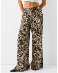 Bershka - Pantalon ample imprimé léopard à taille nouée - Lyst