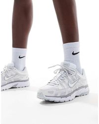 Nike - Zapatillas De Deporte Blancas Y Plateadas P-6000 De - Lyst