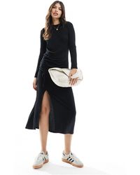 New Look - Ruched Side Knitted Midi Dress - Lyst