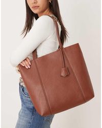 Mango - Maxi Borsa Color Cuoio Con Charm - Lyst