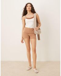 ASOS - Geribbelde Hotpant Short Met Omslag - Lyst