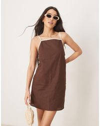 Abercrombie & Fitch - Robe droite courte à encolure carrée - Lyst