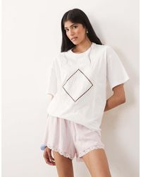 Miss Selfridge - Embroidered Heritage Oversized Tee - Lyst