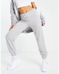 Women's Bershka Track pants and jogging bottoms from £18 | Lyst UK