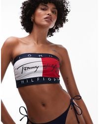 Tommy Hilfiger - Top bandeau à logo drapeau - bleu/rouge/blanc - Lyst