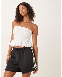 adidas Originals - – sprinter-shorts aus em satin mit drei gerüschten streifen - Lyst