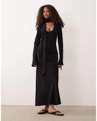 ASOS - Techy Fabric Scoop Neck Long Sleeve Maxi Dress With Scarf - Lyst