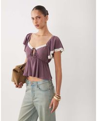 Miss Selfridge - Flutter Sleeve Tea Top With Lace Trim - Lyst