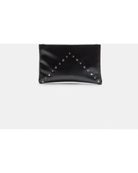 Stradivarius - Toilettas Met Leereffect, Studs En Hartjes - Lyst