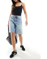 Weekday - Monterey Low Waist Wide Leg Denim Shorts - Lyst
