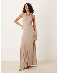 Mango - Robe longue à dos nu en tissu doux au toucher - naturel - Lyst