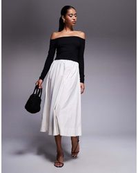 Forever New - Vestito Con Gonna Al Polpaccio E Crema Con Fondo Sceso E Scollo Alla Bardot - Lyst