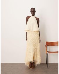 ARRANGE - Hybride Maxi Jurk Met Halternek, A-Lijn En Rok Met Franjes - Lyst