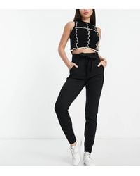 Vero Moda - Paperbag Tie Waist Tapered Trousers - Lyst