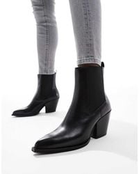 OFF THE HOOK - 'Marlow' Block Heel Western Ankle Leather Boots - Lyst