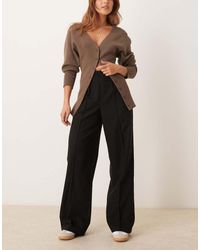 Y.A.S - Pantaloni A Vita Alta Neri Con Pinces Frontali - Lyst