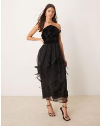 ASOS - – es midikleid mit oberteil aus samt und rockteil aus organza mit blumenapplikationen - Lyst