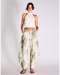 Bershka - Barrel-leg Print Trousers - Lyst