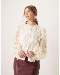 Y.A.S - Top texturé à détail en relief et boutonné devant - Lyst