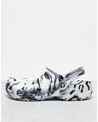 Crocs™ - Unisex Classic Marbled Clog And White - Lyst