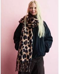 Bershka - Animal Print Scarf - Lyst