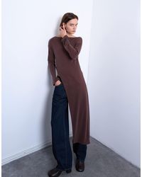 TOPSHOP - Top tunique épuré en cupro à manches longues coupe asymétrique - marron chocolat - Lyst