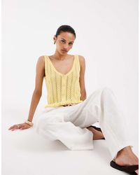 Vero Moda - Ajourgebreid Hemdje Met Knopen Aan De Voorkant - Lyst