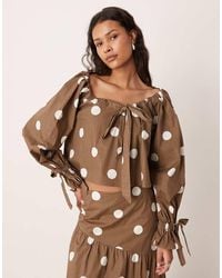 Glamorous - Round Neck Slouchy Blouse With Ties - Lyst
