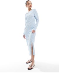 Pieces - Robe plissée mi-longue à manches longues et imprimé à petites fleurs - Lyst