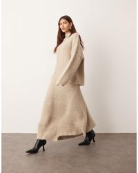 ARRANGE - Jupe mi-longue d'ensemble en maille à coutures apparentes contrastantes - taupe - Lyst