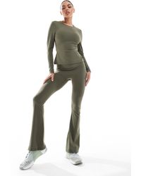 South Beach - Legging évasé à taille haute - kaki - Lyst