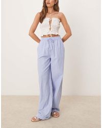 Vila - Gestreepte Dad Broek Met Hoge Taille, Wijde Pijpen En Boorden Met Omslag - Lyst