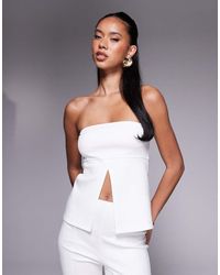 ASOS - Top Largo Blanco Con Escote Palabra De Honor, Abertura Y Diseño Estructurado De Punto Roma De (Parte De Un Conjunto) - Lyst